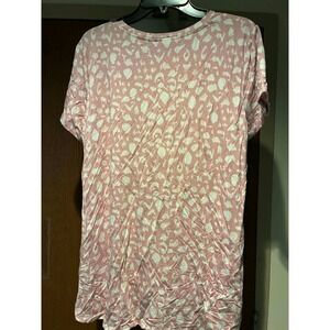 Ellen Tracy Blush Leopard Tunic Top Short Sleeve Hi-Lo Hem Pink White L New